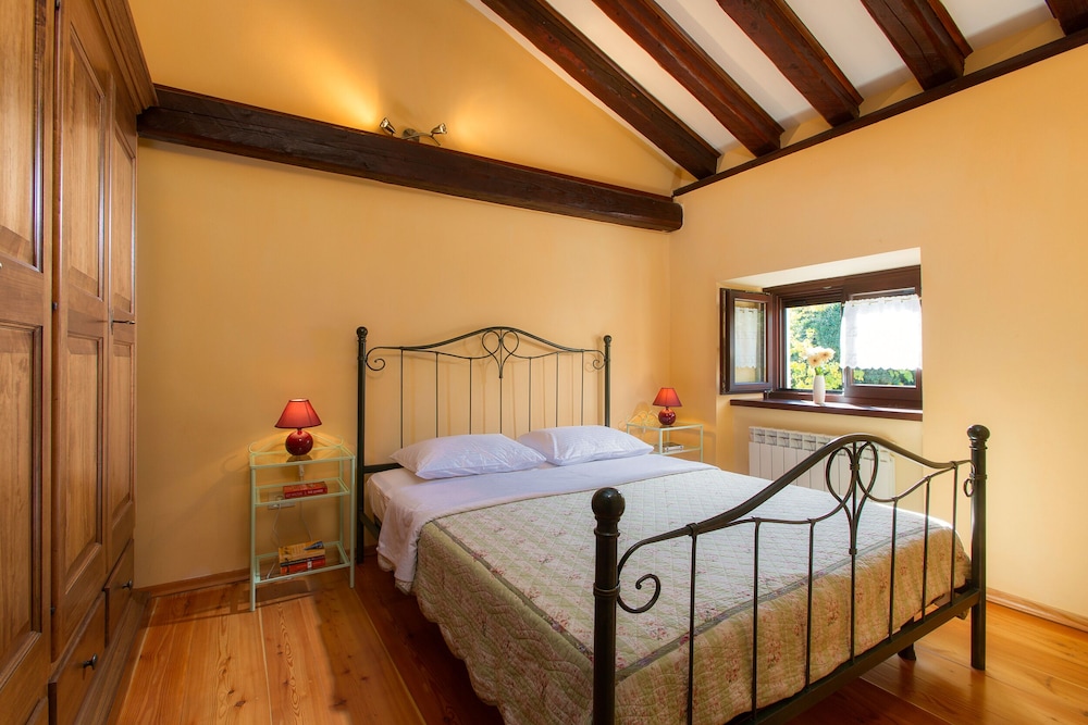 Superior Villa photo 1