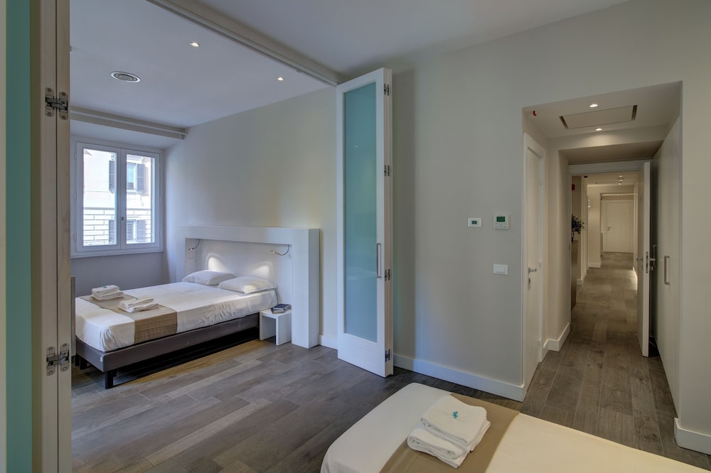Classic Quadruple Room