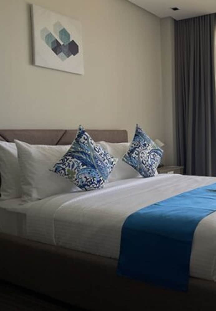 Premier Quadruple Room photo 3