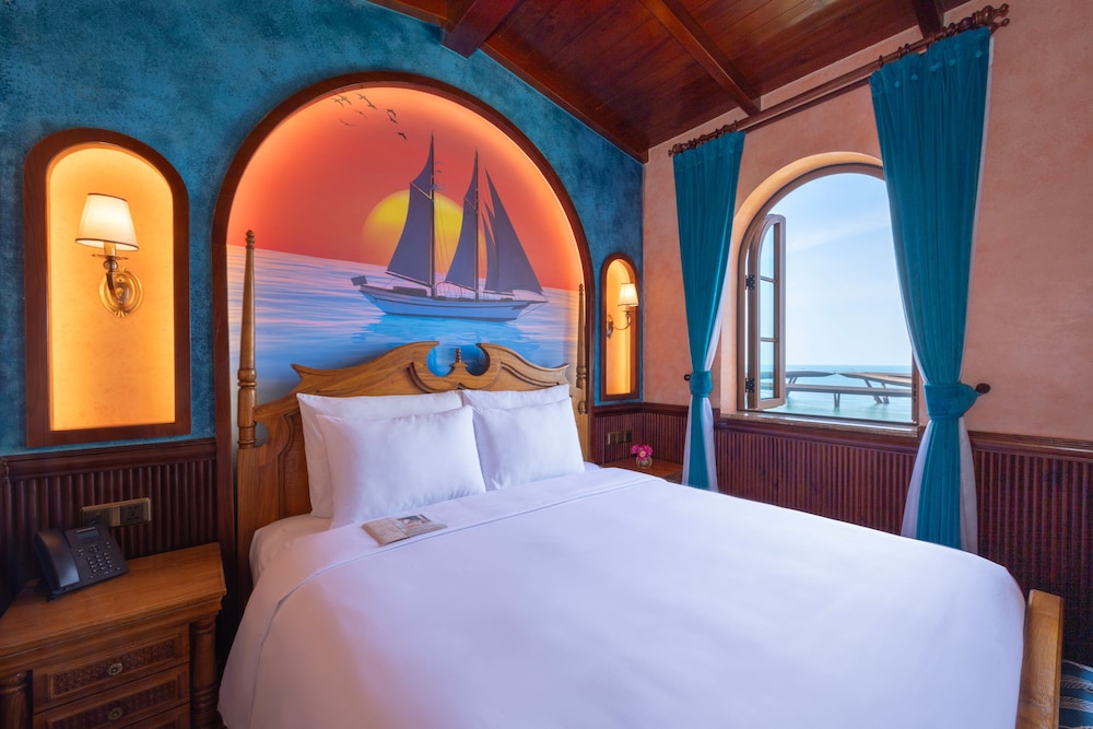 Mare Amoris, Ocean View, 1 King Bed with Window - Photo 4