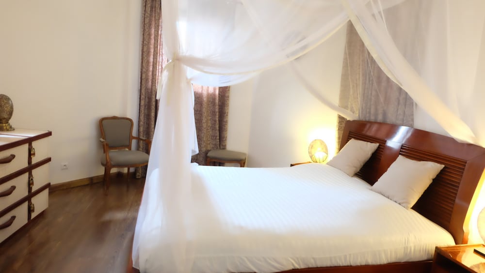 Deluxe Suite photo 1