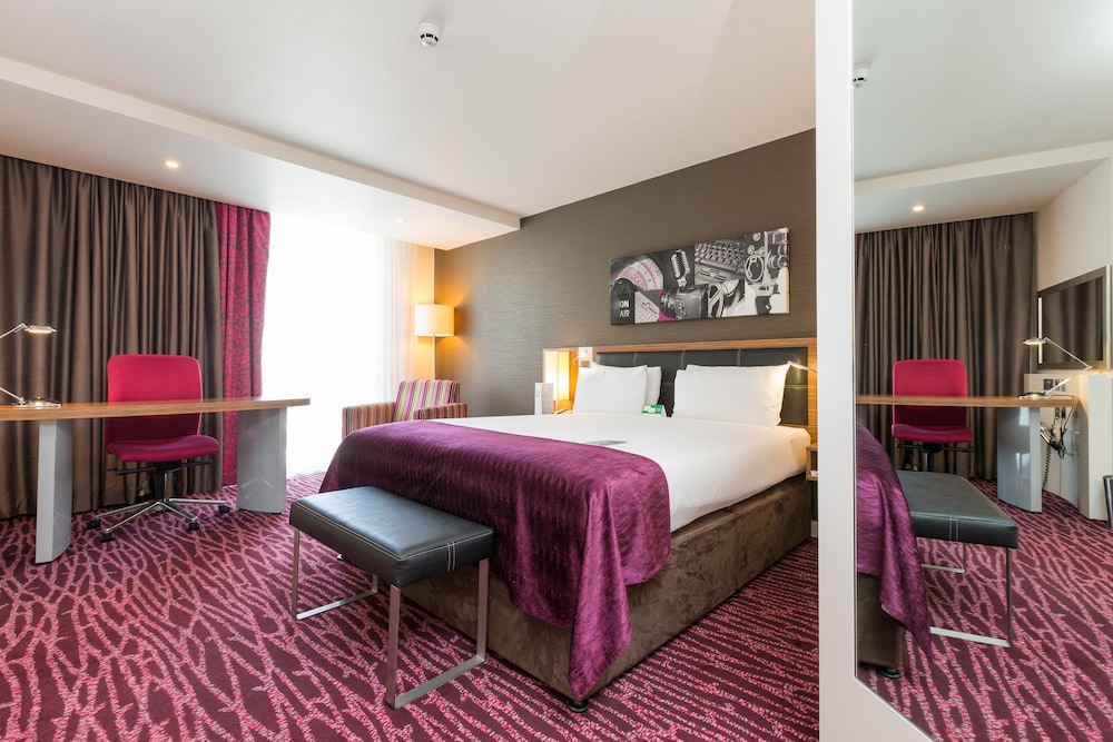 Standard Room, 2 Twin Beds - Photo 6