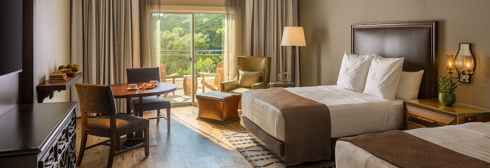 Villa, 2 Queen Beds, Mobility Accessible