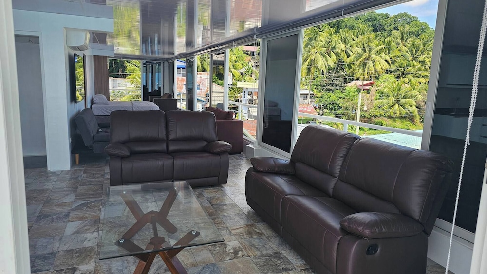 Studio, Multiple Bedrooms, Accessible, Smoking