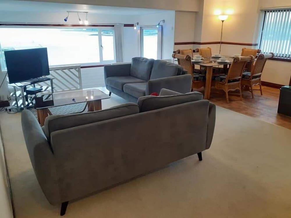Penthouse Apartment photo 3
