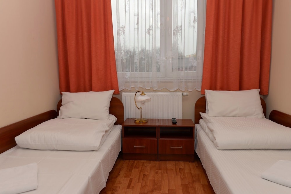 Superior Twin Room photo 2