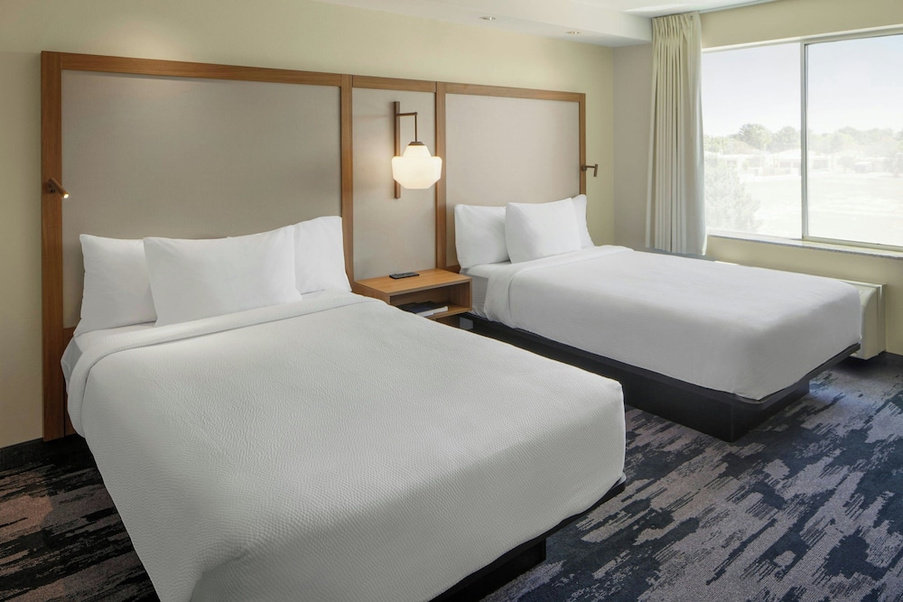 Studio Suite, 2 Double Beds - Photo 3