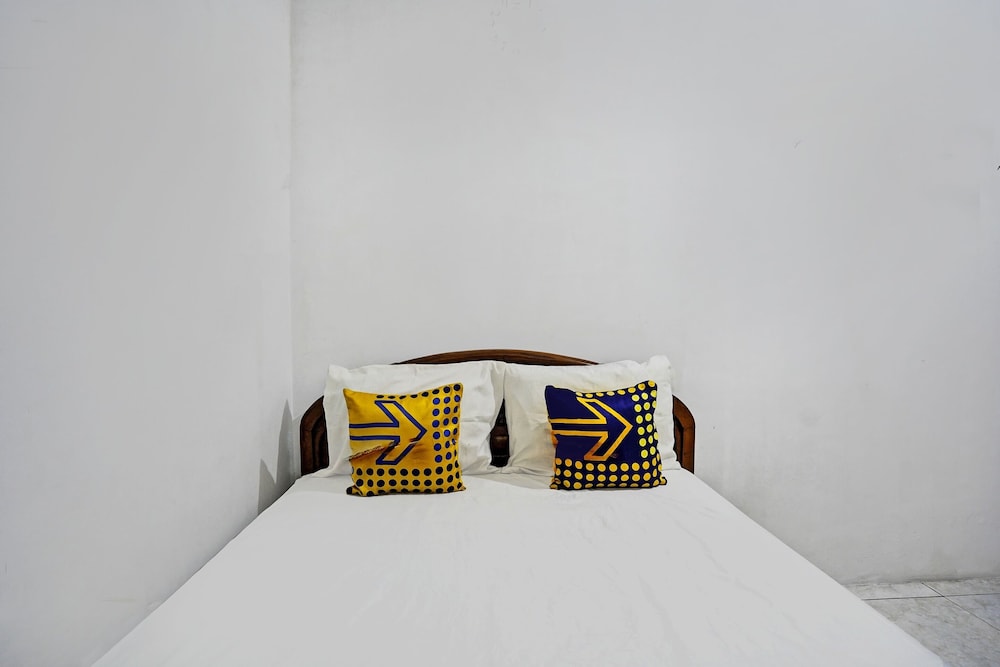 Economy Double Room photo 1