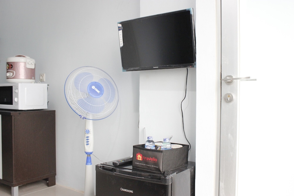 Room - Photo 12