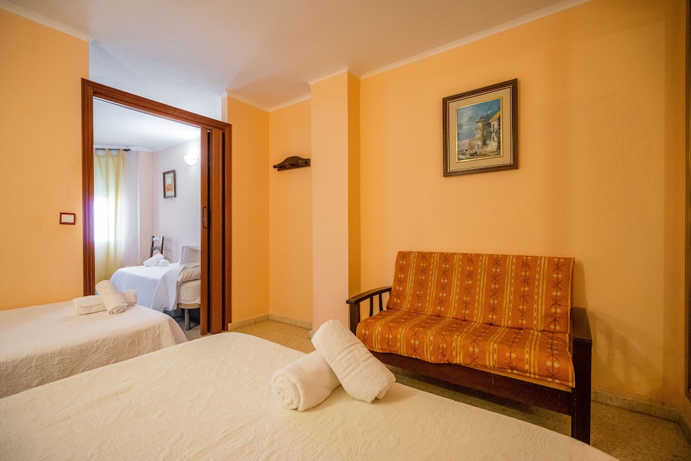 Comfort Triple Room - Photo 8