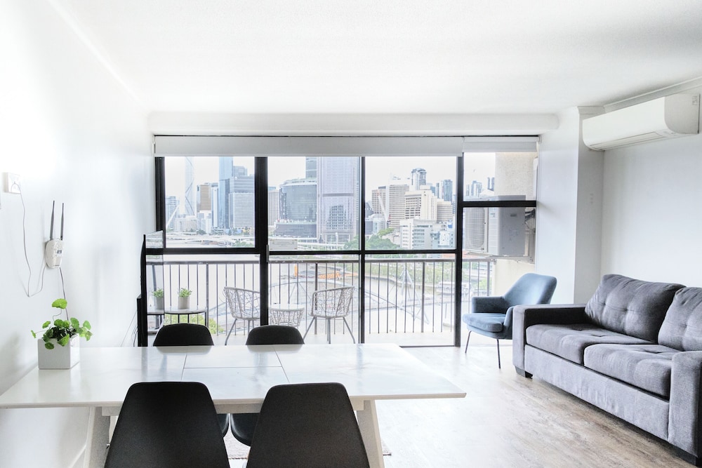 Two Bedroom Riverview Apartment