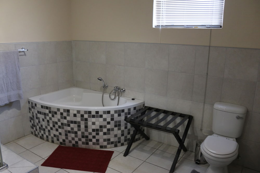 Luxury Twin Room photo 3