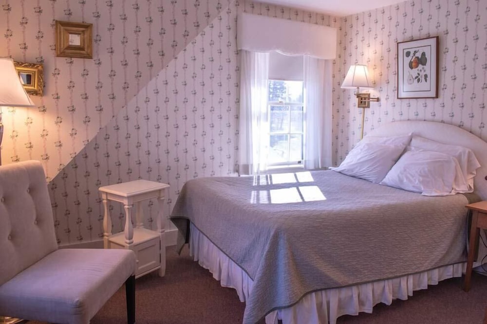 Classic Room (Standard) - Photo 6