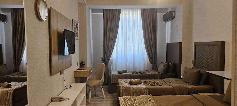 Triple Room photo 2