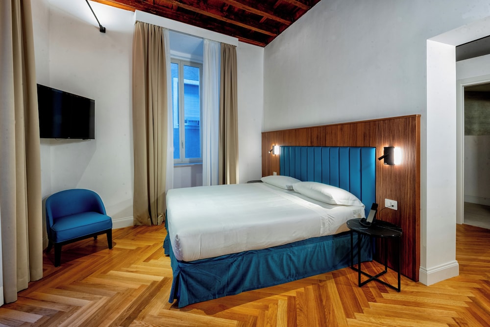 Triple Room De Luxe, Annex Building