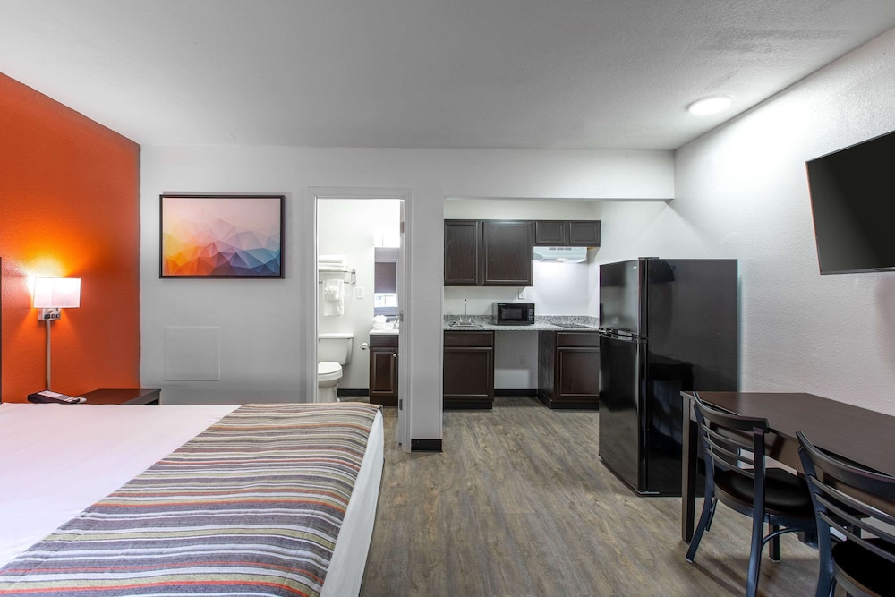 Standard Room photo 1