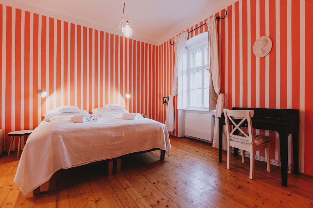 Deluxe Triple Room, Garden View photo 1