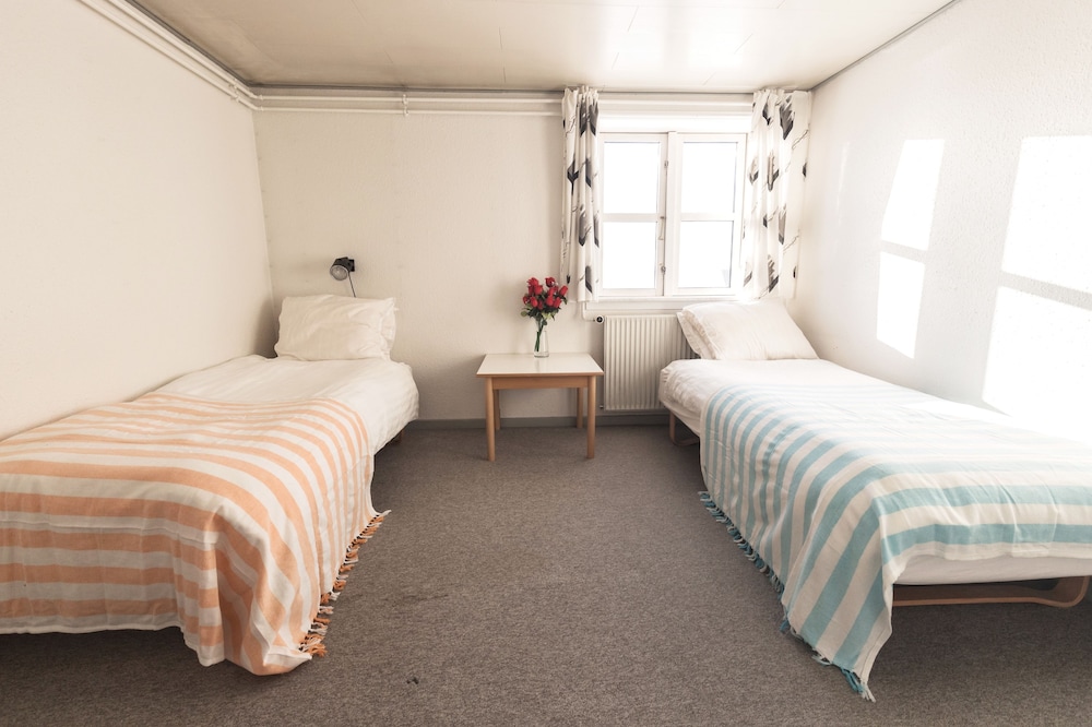 Standard Double Or Twin Room, 2 Twin Beds, Non Smoking photo 1