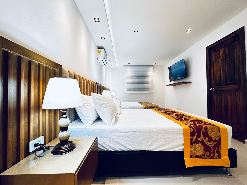 Superior Quadruple Room