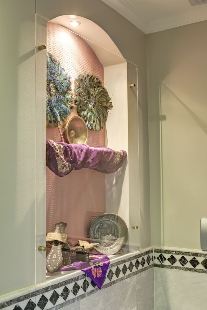 Deluxe Double Room with Turkish Hamam photo 2