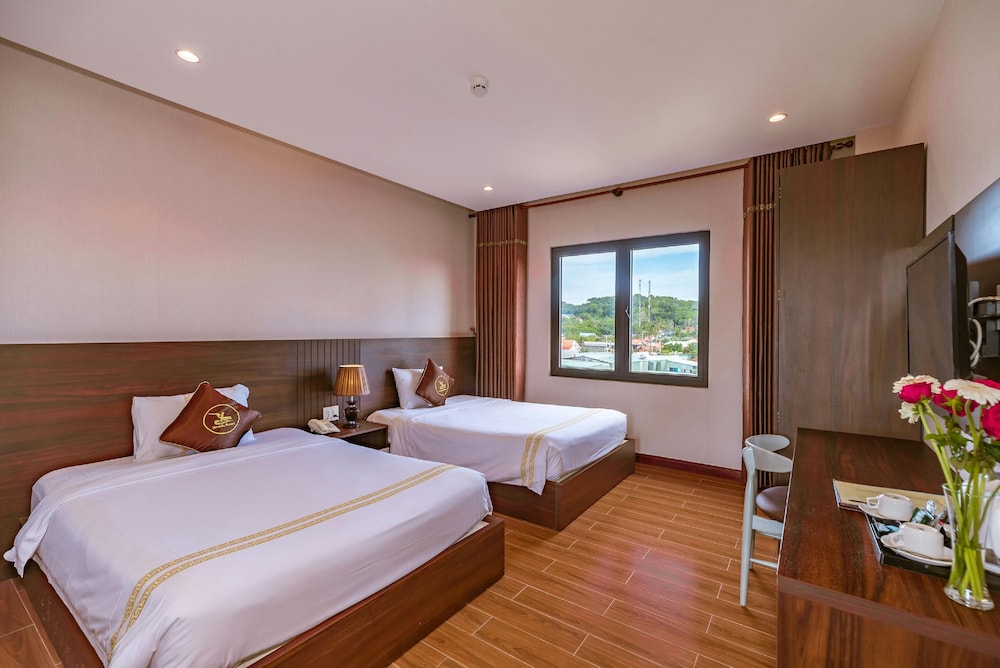 Deluxe Twin Room - Photo 1