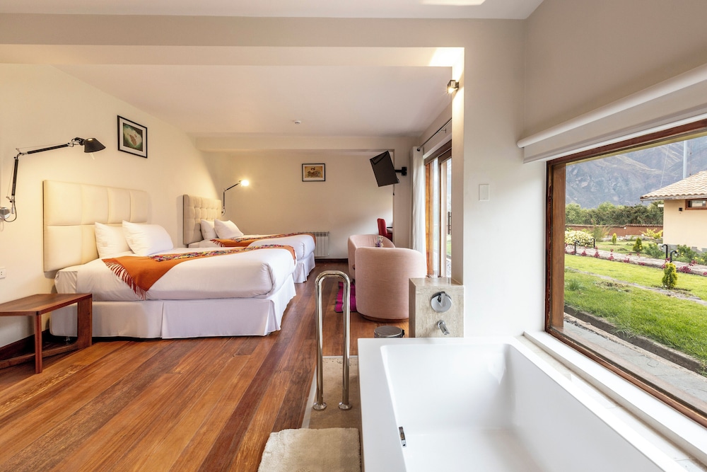 Superior Double Room, 1 Bedroom, Valley View
