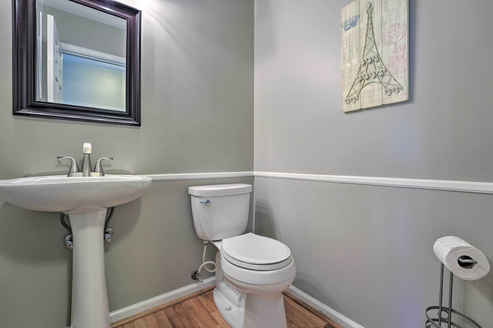 House (4 Bedrooms) photo 2