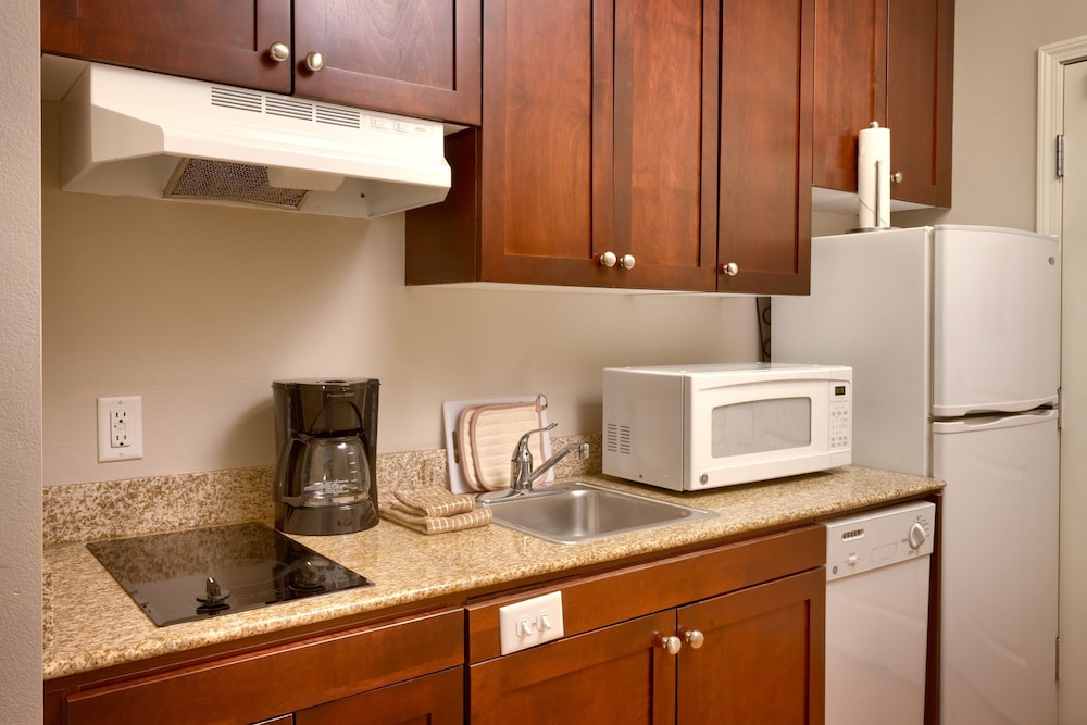 Suite, 1 Bedroom photo 3