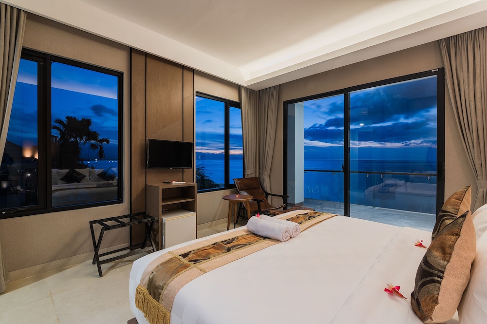 Super Deluxe Double With Sea View photo 2