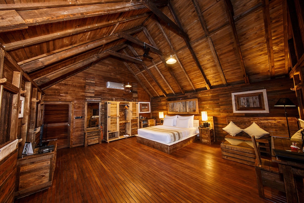 Wooden Chalet with Free Benefits photo 2