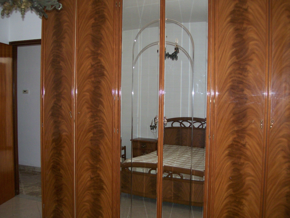 Double Room, Shared Bathroom photo 2