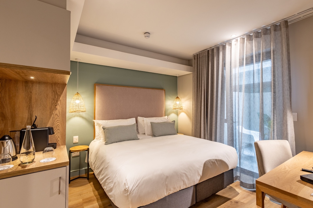 Economy Double or Twin Room - Photo 8