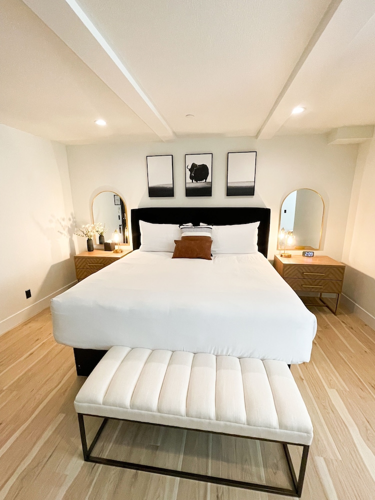 #13 King Room, Ground Floor, No Fire Pit