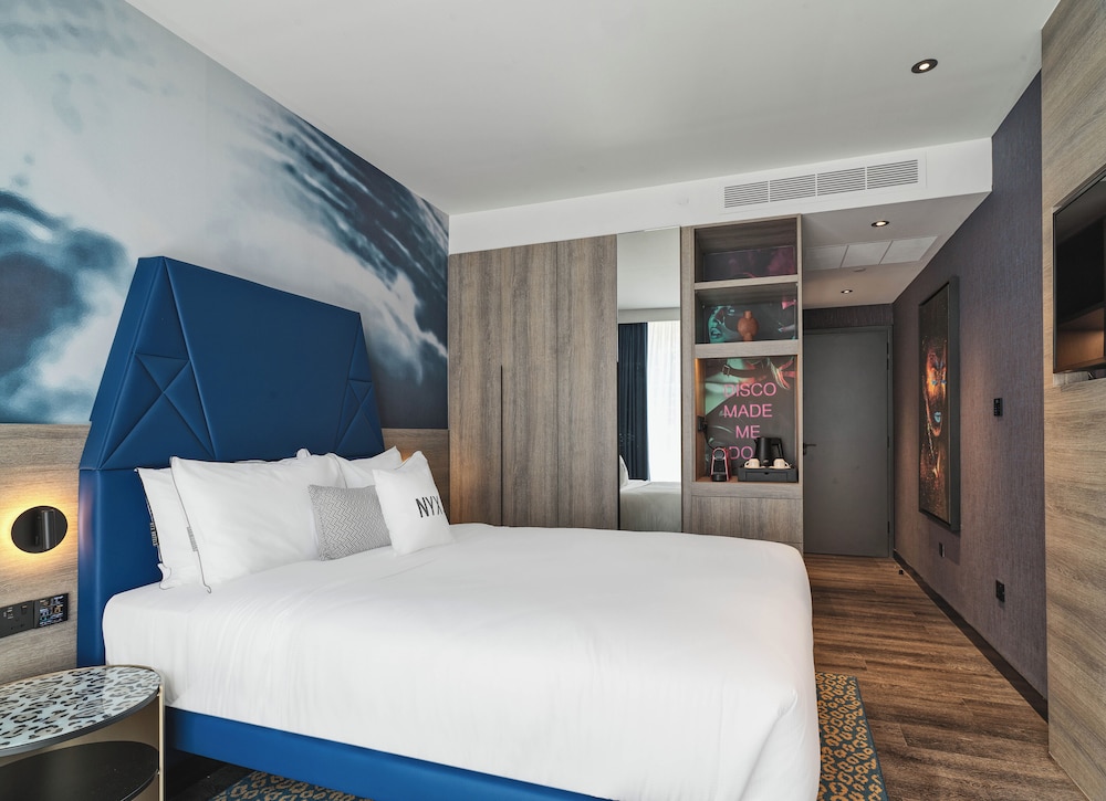 Space Triple Executive Room photo 3