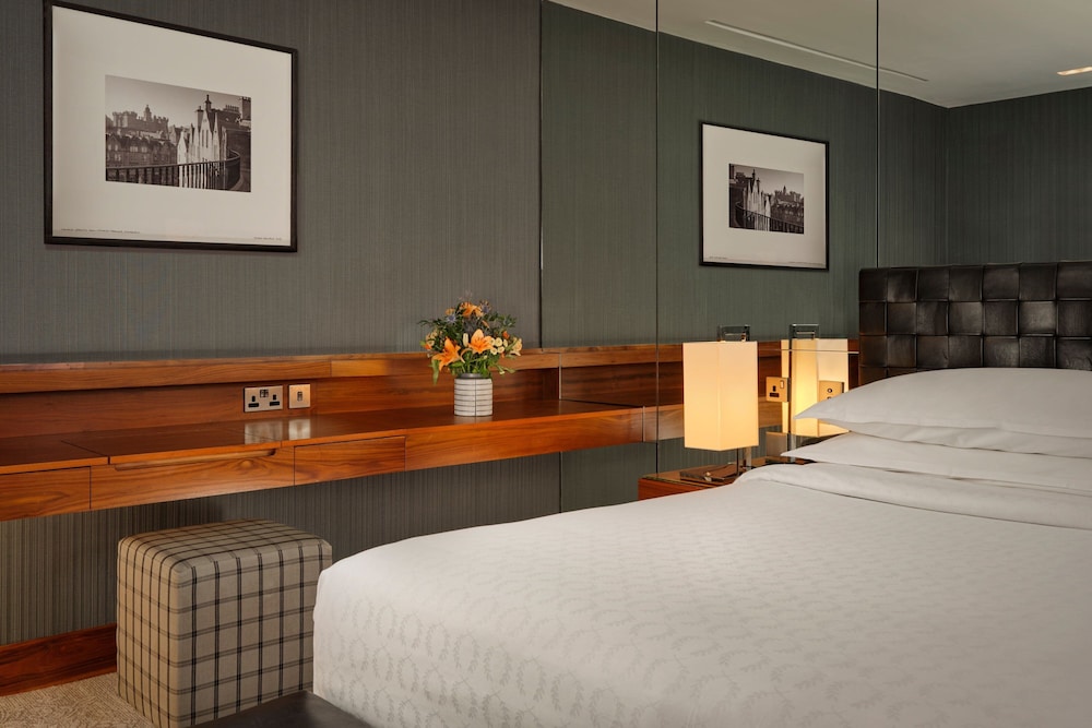 Club Suite, 1 King Bed