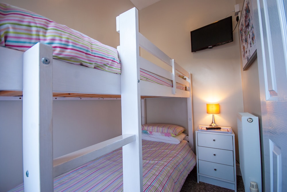 Suite, Ensuite (2 adults & 2 Children) photo 3