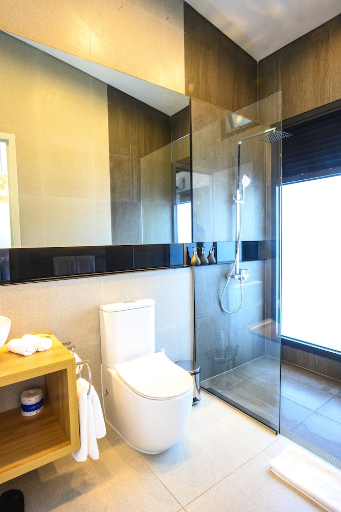 Ocean View Room - Photo 4
