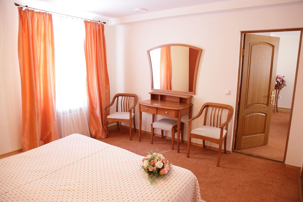 Suite, Jetted Tub (Polet) photo 3