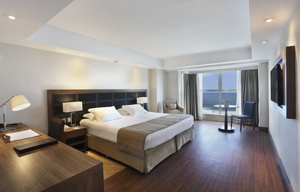 Superior Executivo com Cama Casal
