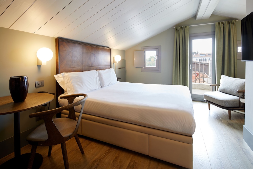Double Room Grand Canal View photo 2