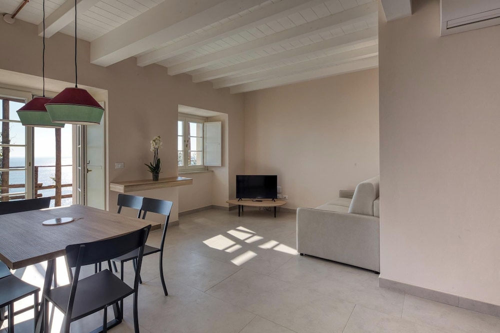 Apartment, Sea View, Ground Floor