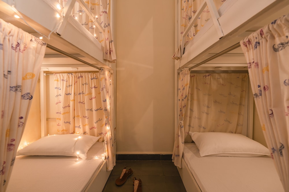 Shared Dormitory, Women only photo 3