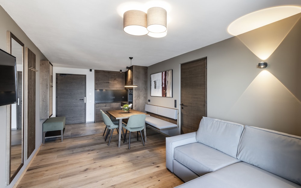 Luxury Apartment