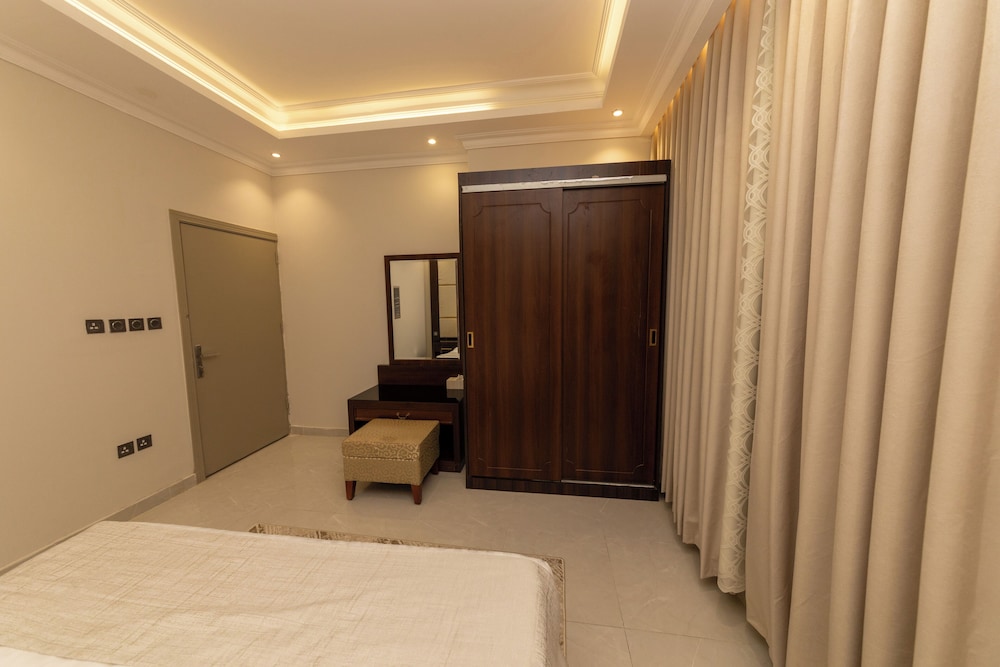 Deluxe Double or Twin Room, City View, Executive Level
