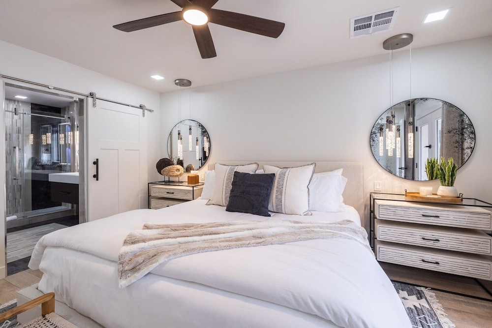 House, 4 Bedrooms