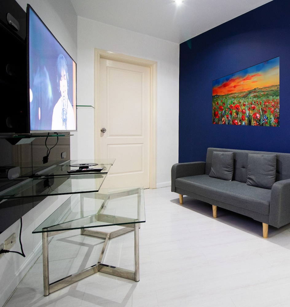 Basic Apartment, 1 Bedroom, Balcony, City View