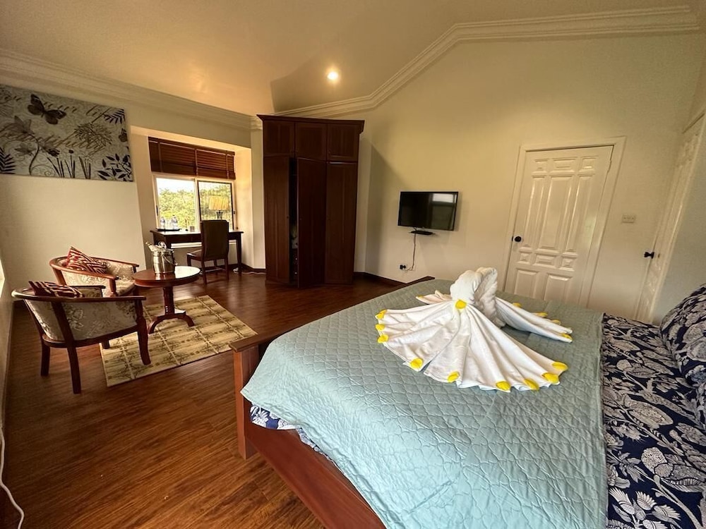 Executive Suite photo 1