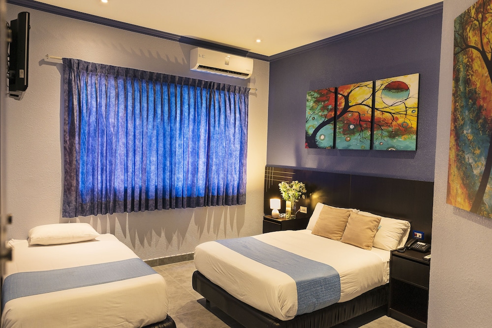 Standard Double Room, 2 Twin Beds photo 1