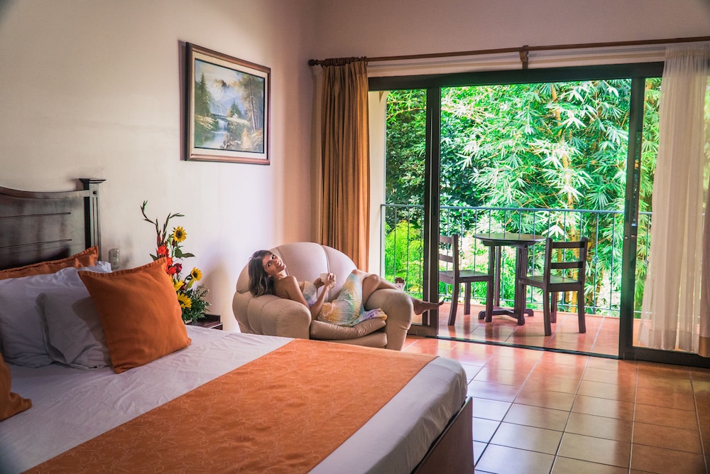 Junior Suite, 1 King Bed