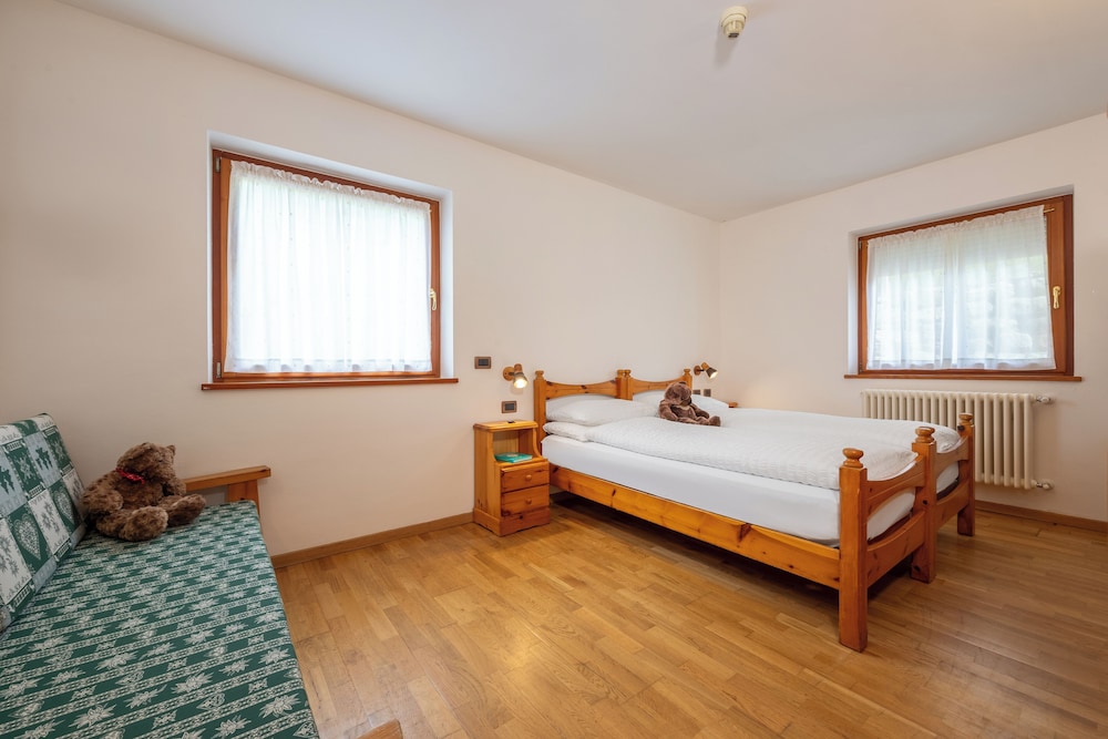 Family Apartment (Trilocale - House Lisetta)